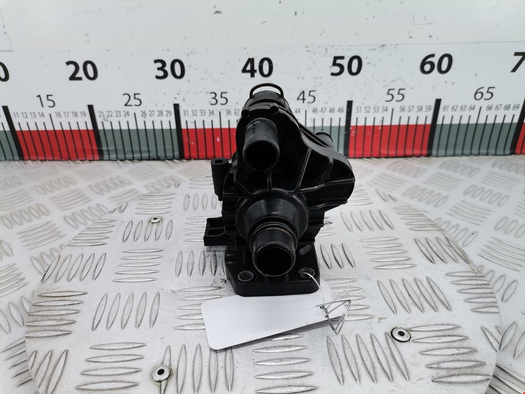 Корпус термостата FORD Focus II 2005-2011