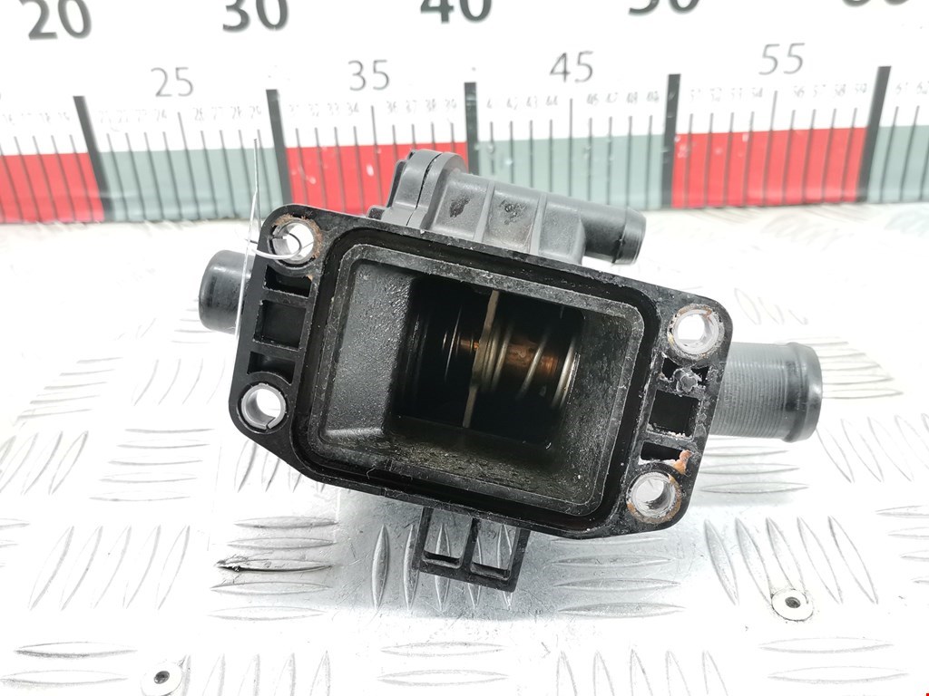 Корпус термостата FORD Focus II 2005-2011