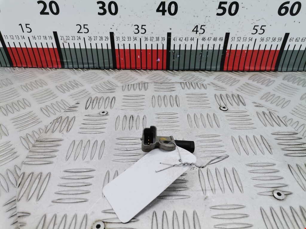 Датчик положения распредвала FORD Focus II 2005-2011