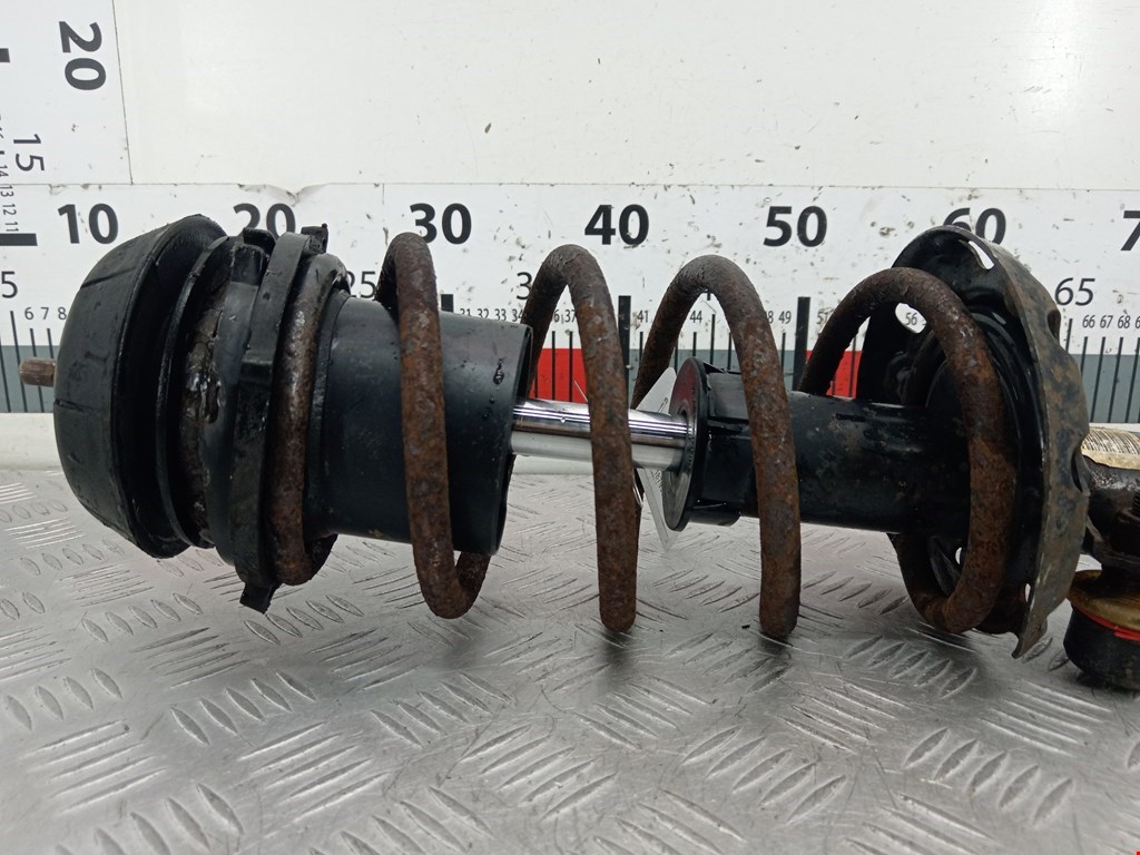 Амортизатор передний правый OPEL Corsa C 2000-2006