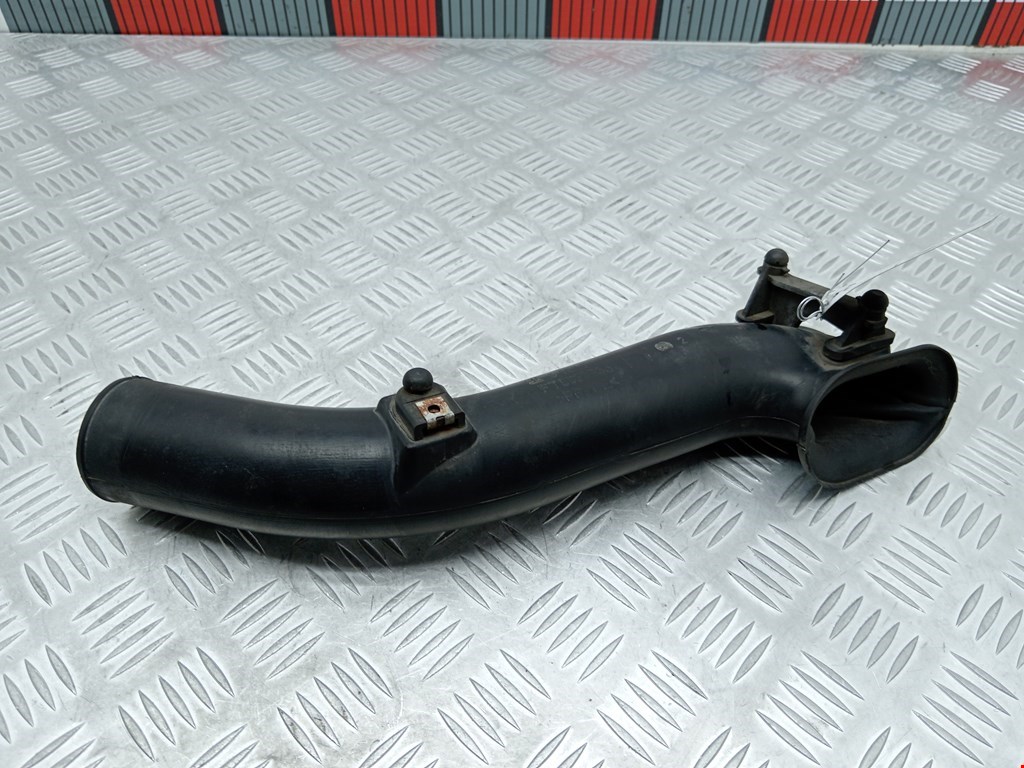 Воздухозаборник (наружный) OPEL Corsa C 2000-2006