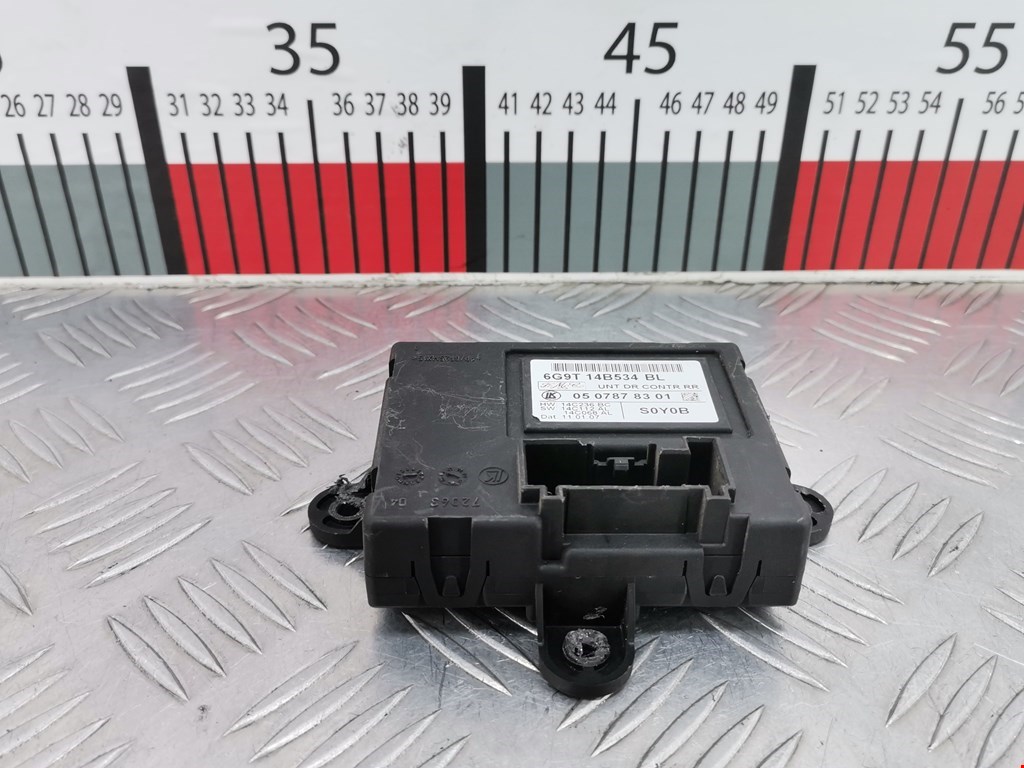 Блок управления двери Volvo S80 2 (2006-2016)