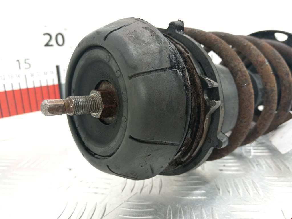 Амортизатор передний левый OPEL Corsa C 2000-2006