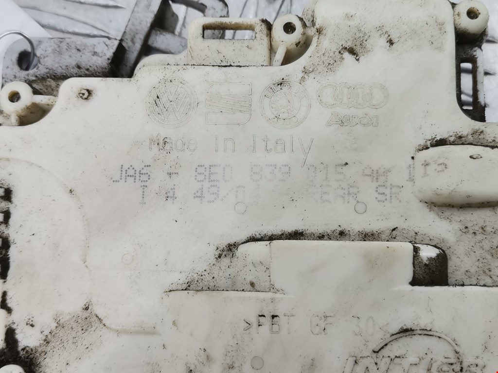 Замок двери задней левой AUDI A4 B7 2004-2007