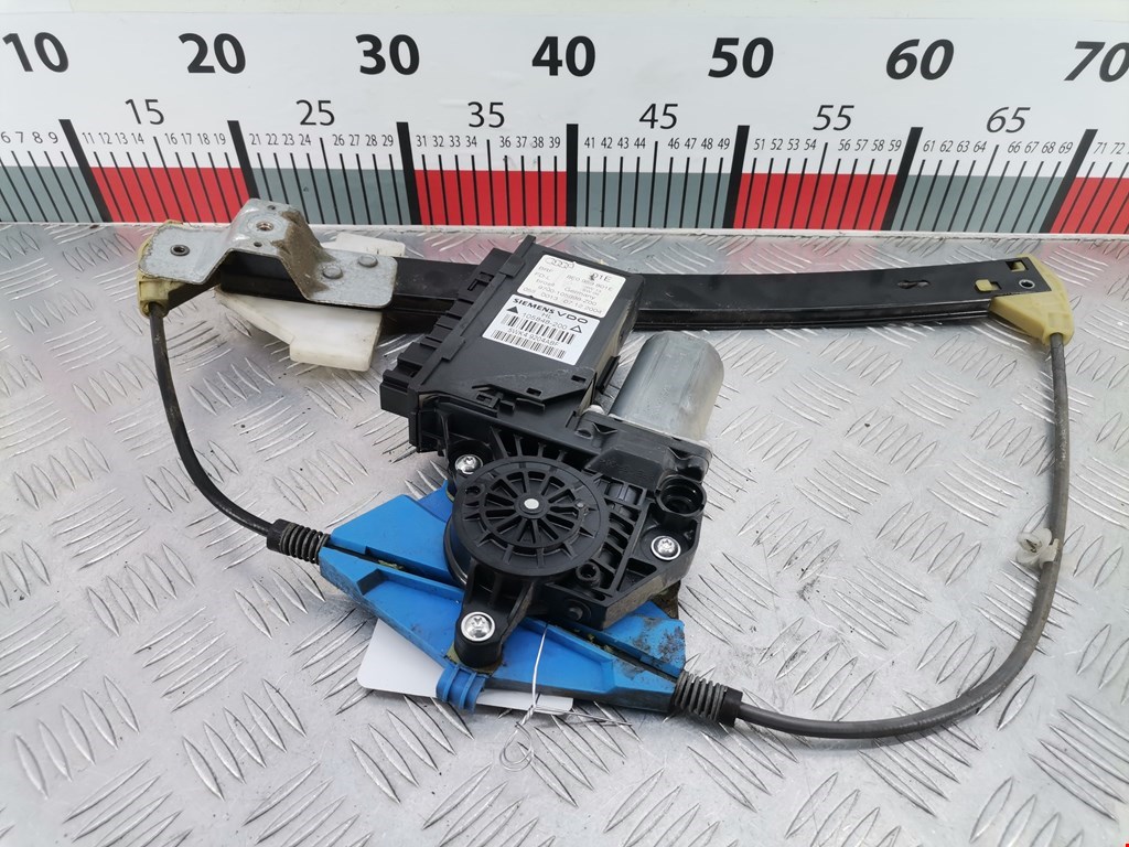 Стеклоподъемник задний левый AUDI A4 B7 2004-2007