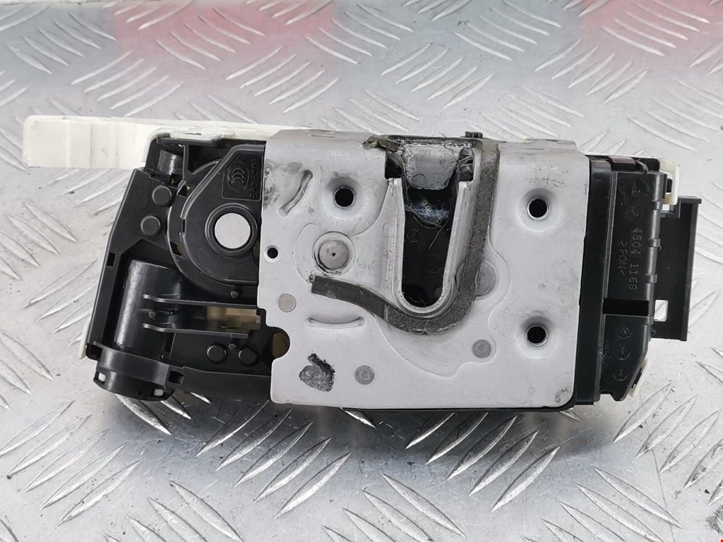 Замок двери передней правой MERCEDES-BENZ C-Class C-klasse W204 2007-2015