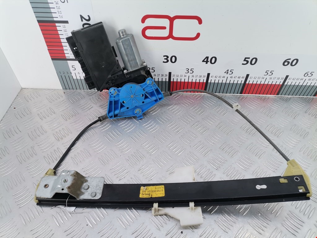 Стеклоподъемник задний правый AUDI A4 B7 2004-2007