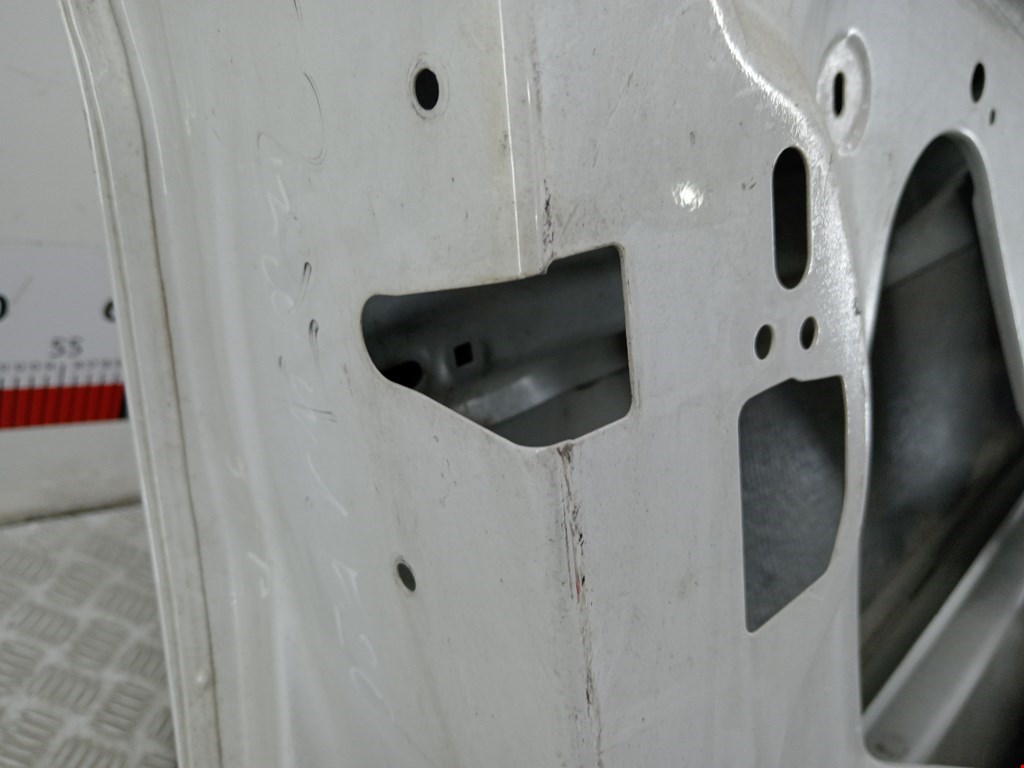 Дверь передняя левая BMW 1er F20\F21 2011-2019