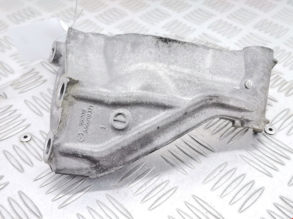 Кронштейн генератора MAZDA CX-3 2015-н.в.