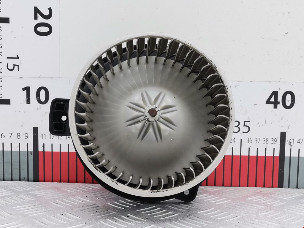 Моторчик (мотор) отопителя салона HYUNDAI i40 2011-2019