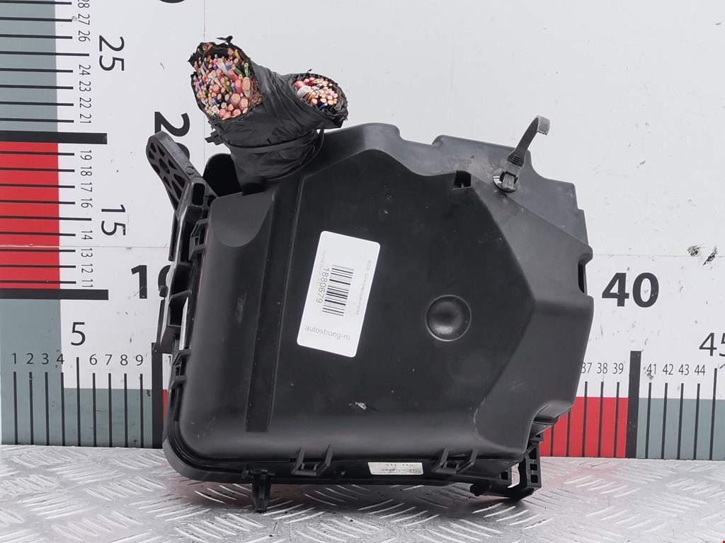 Датчик уровня в бачок омывателя HYUNDAI i40 2011-2019