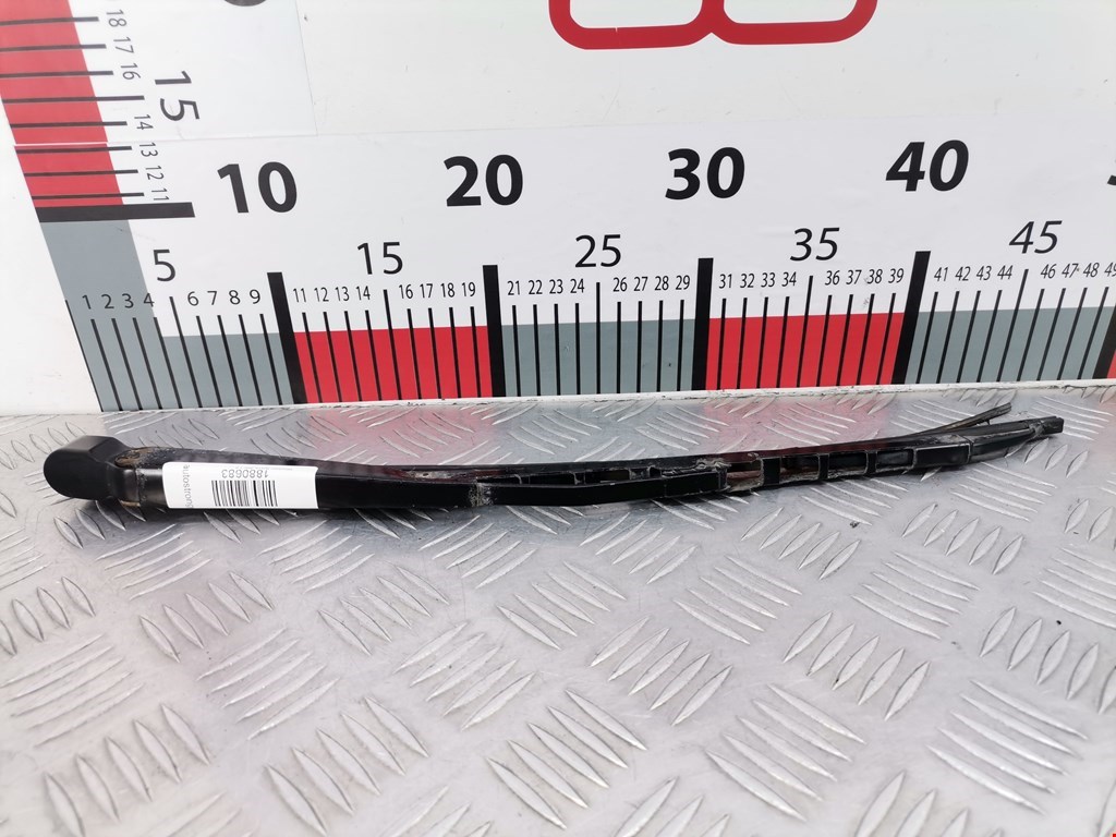 Поводок дворника задний (заднего) MITSUBISHI Space Star 1999-2006