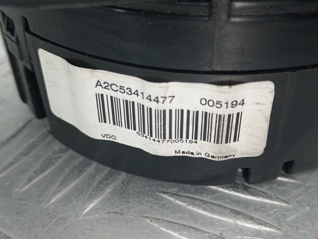 Панель приборов (щиток) VOLKSWAGEN Transporter T5 2003-2015