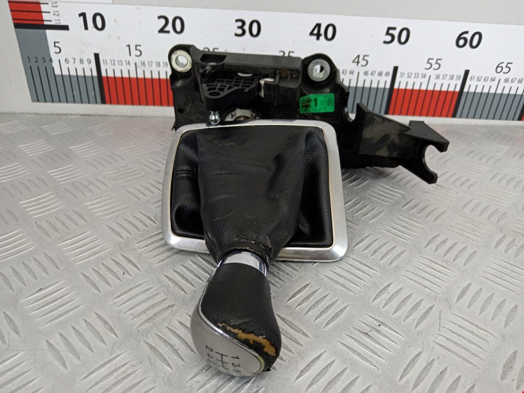 Кулиса (селектор) АКПП/МКПП в салоне FORD Focus II 2005-2011