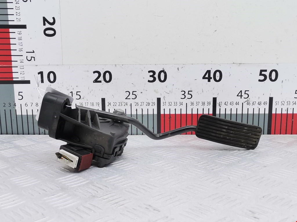 Педаль газа OPEL Astra H/Family 2004-2015