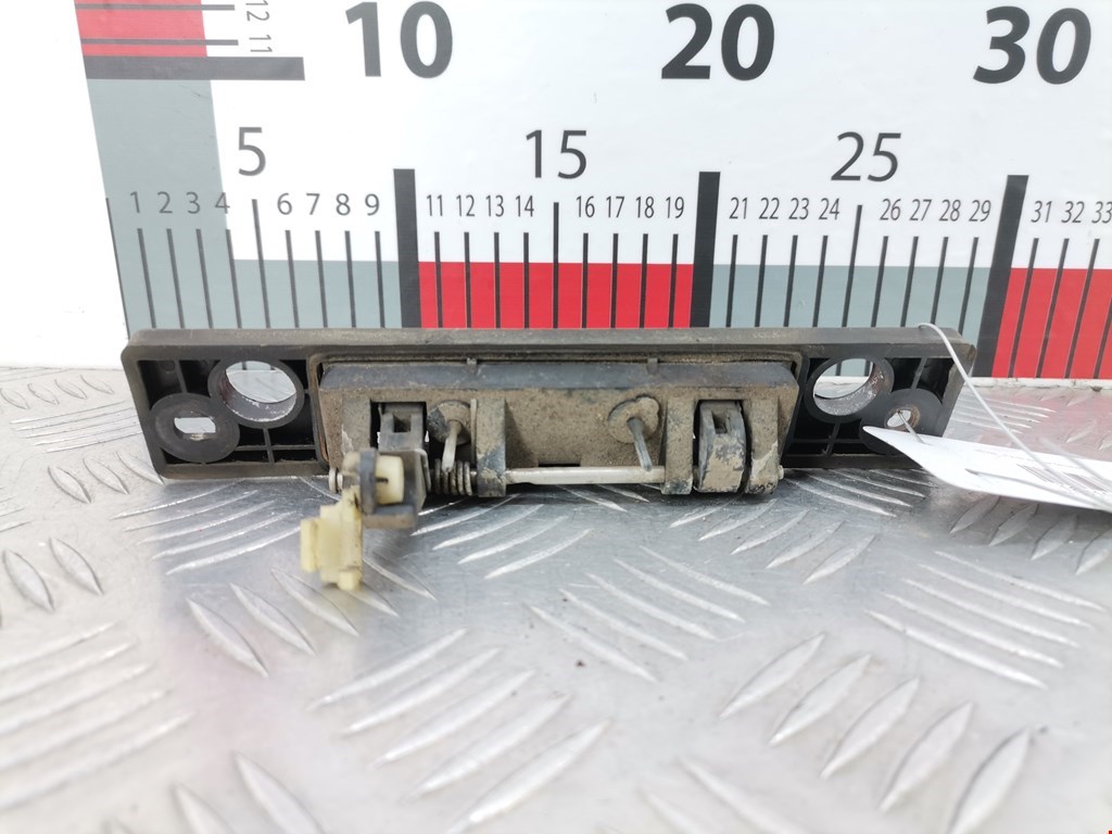 Ручка двери багажника наружная KIA Carens 1999-2002