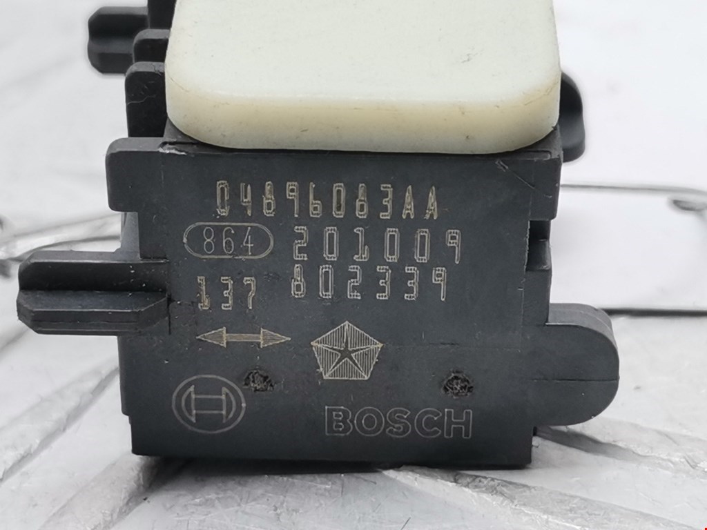 Датчик AIR BAG (подушек безопасности) JEEP Grand Cherokee WK 2004-2010