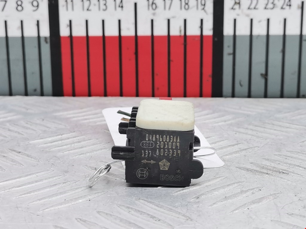 Датчик AIR BAG (подушек безопасности) JEEP Grand Cherokee WK 2004-2010