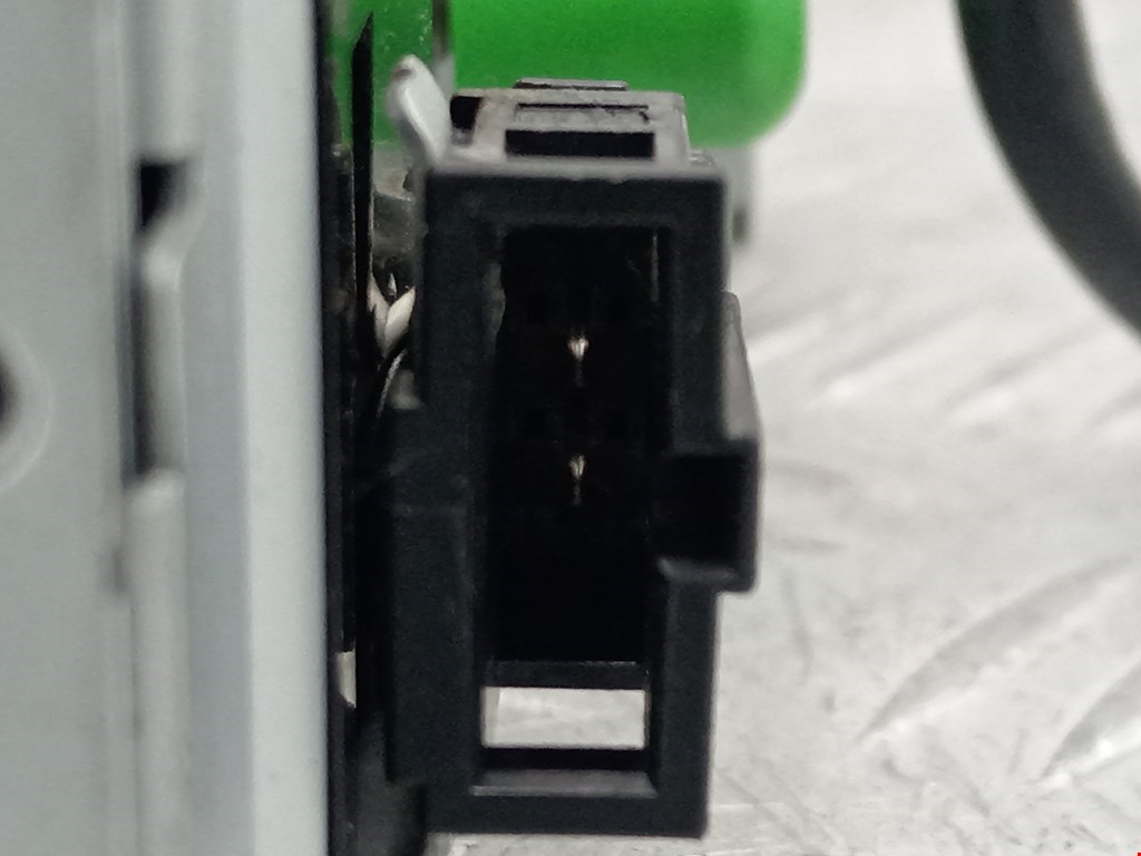 Ченджер компакт дисков VOLKSWAGEN Sharan 1995-2010