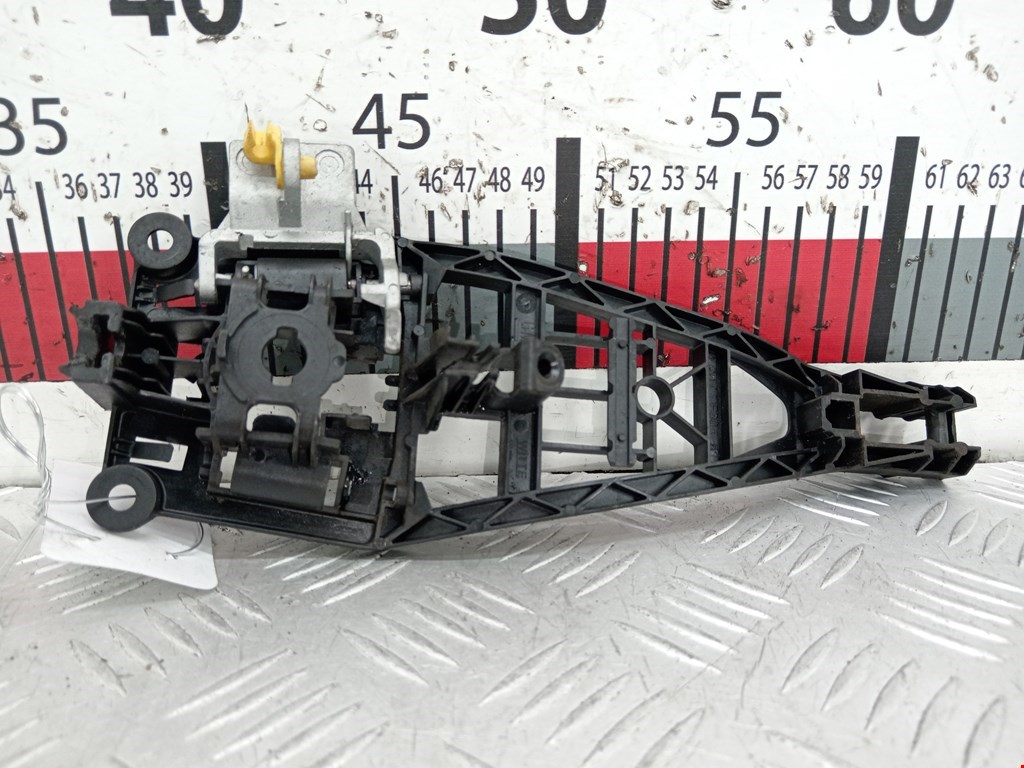 Кронштейн ручки OPEL Astra H/Family 2004-2015