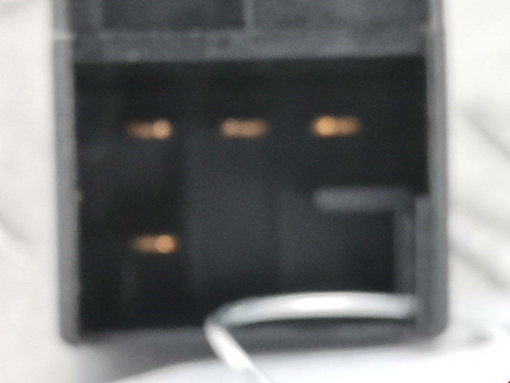 Кнопка стеклоподъемника VOLKSWAGEN Passat B5 1997-2005