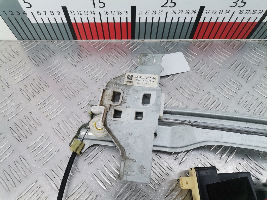 Стеклоподъемник передний правый CITROEN C4 I 2004-2014