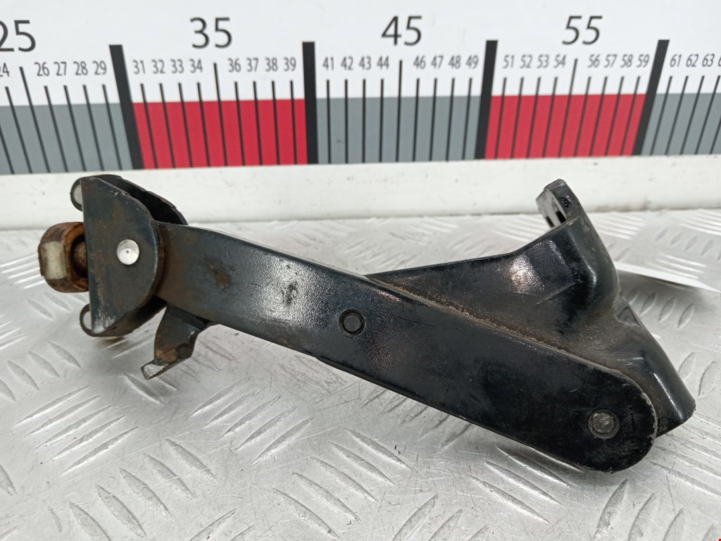 Ролик двери сдвижной (левый/правый средний верхний/нижний) VOLKSWAGEN Caddy III 2004-2015