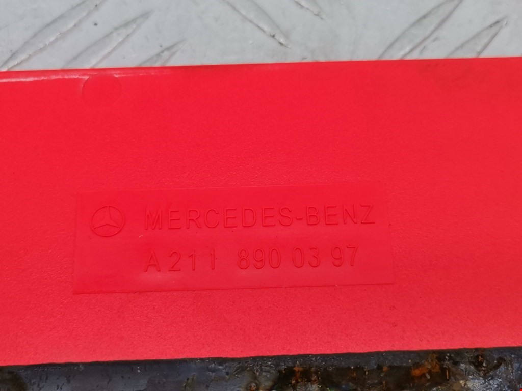 Знак аварийной остановки MERCEDES-BENZ C-Class C-klasse W204 2007-2015