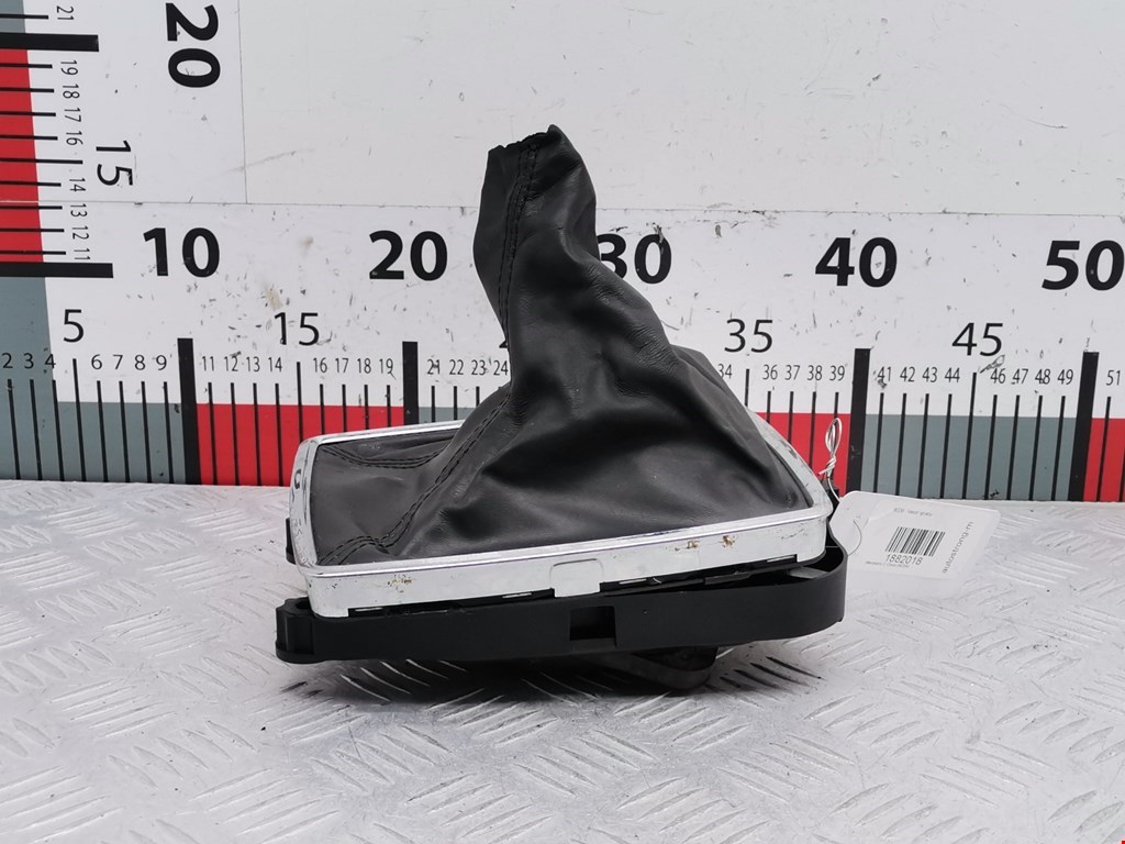 Чехол кулисы КПП MERCEDES-BENZ C-Class C-klasse W204 2007-2015