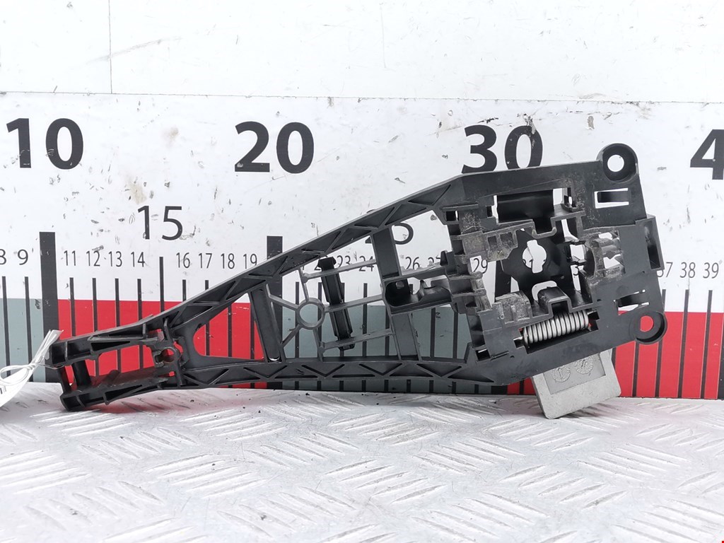 Кронштейн ручки OPEL Astra H/Family 2004-2015