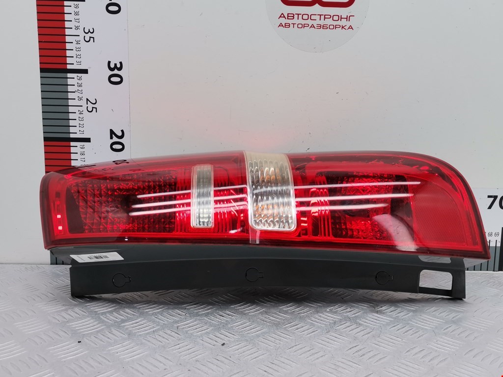 Фонарь задний правый Hyundai Grand_Starex (2007-2021)