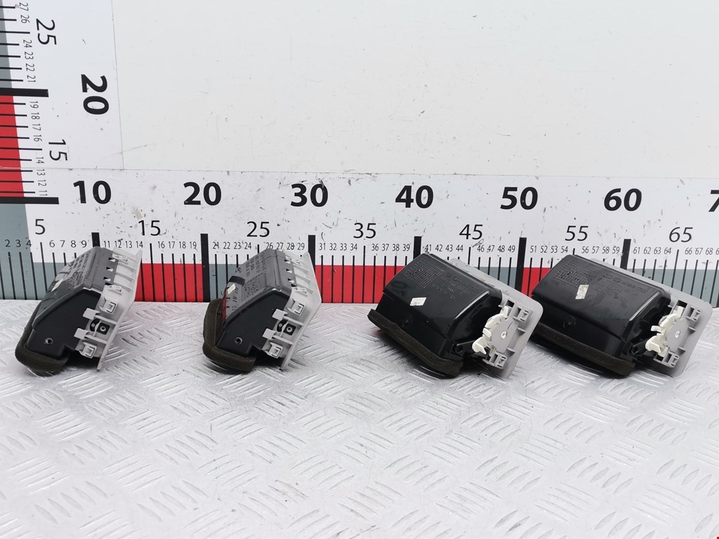 Дефлектор воздушный HYUNDAI Grand Starex 2007-н.в.