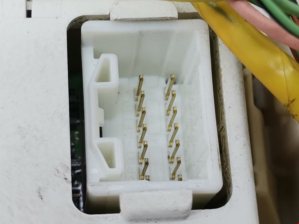 Датчик уровня в бачок омывателя FORD Focus II 2005-2011