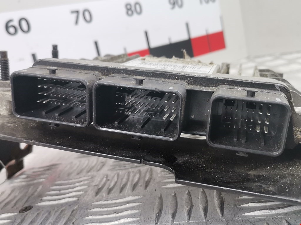 Блок управления двигателя (ЭБУ) RENAULT Kangoo 2008-2021