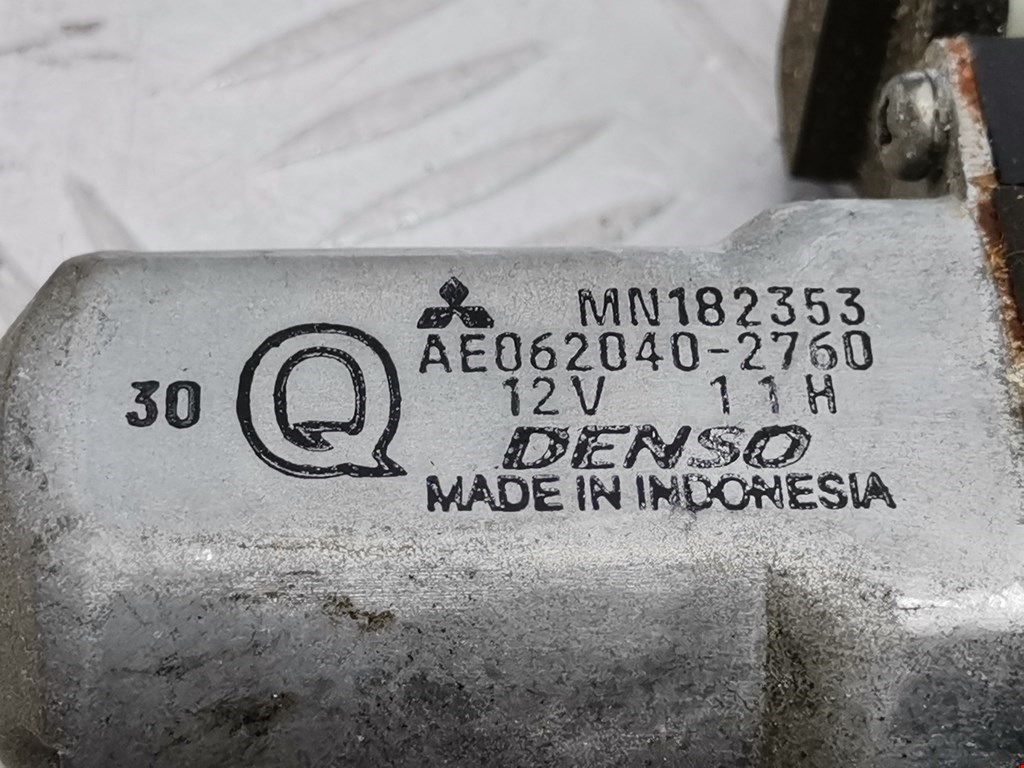 Стеклоподъемник задний правый MITSUBISHI L200 KB 2006-2015