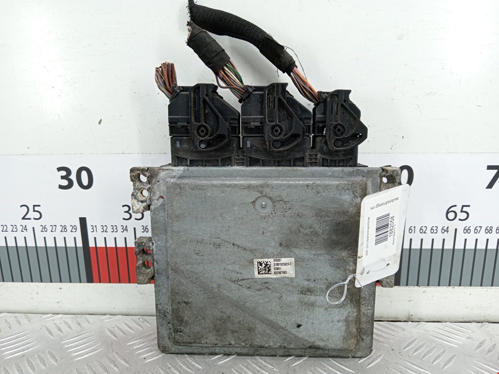 Блок управления двигателя (ЭБУ) RENAULT Megane III 2009-2016