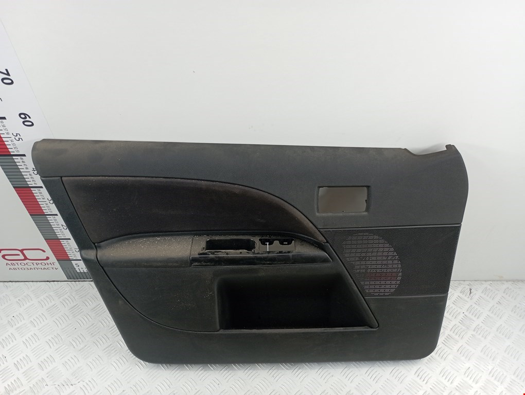 Обшивка двери передняя левая FORD Mondeo III 2000-2007