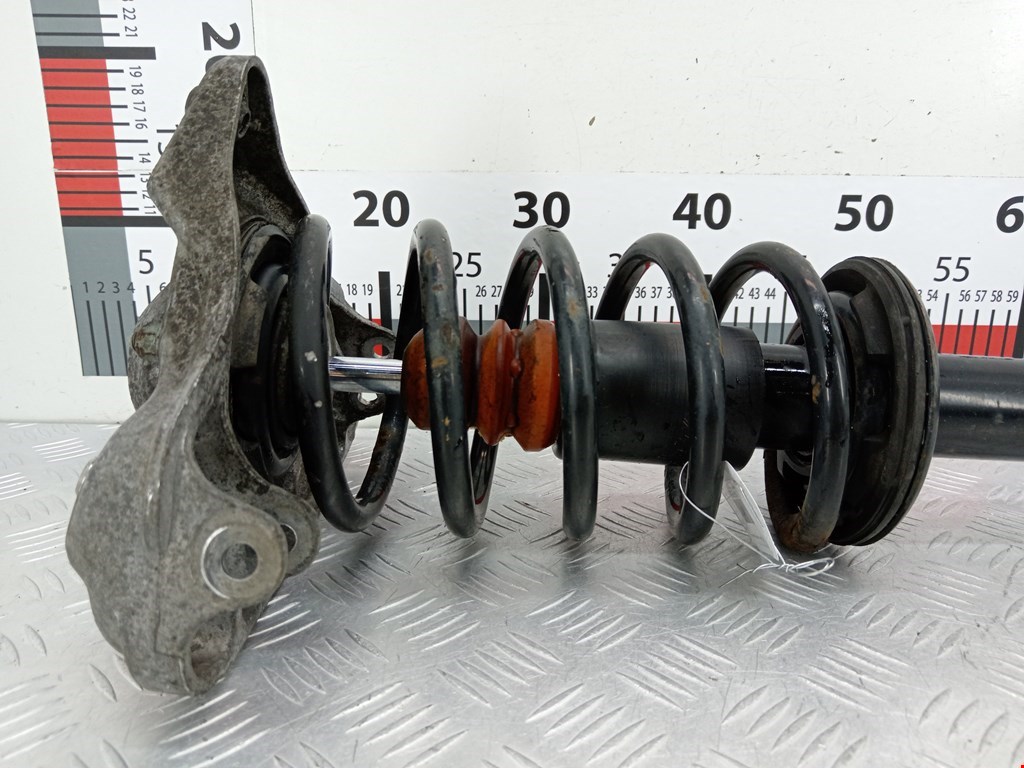 Амортизатор передний левый VOLKSWAGEN Passat B5 1997-2005