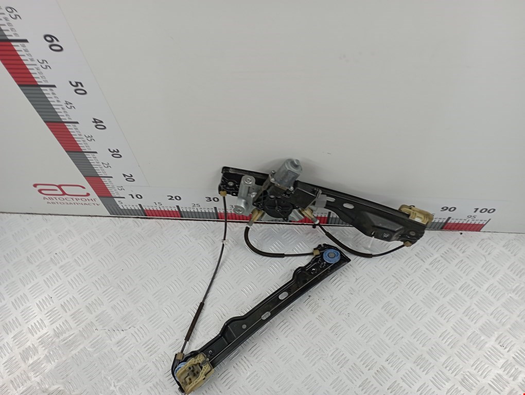 Стеклоподъемник электрический двери передней левой Opel Astra J (2009-2018)