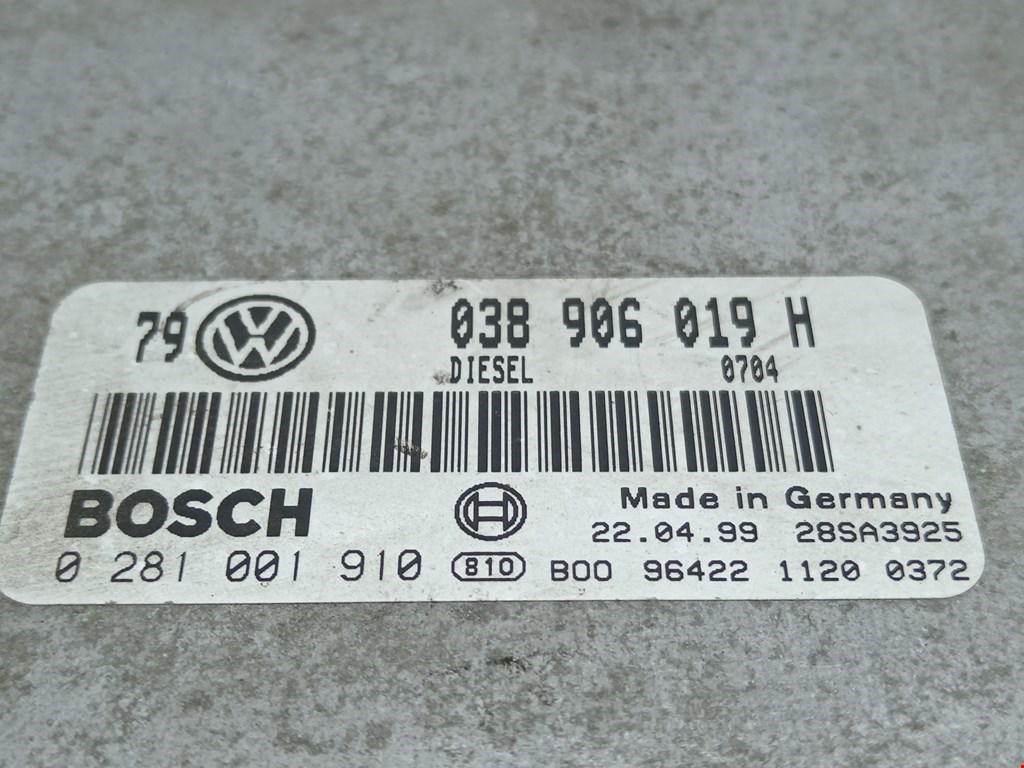 Блок управления двигателя (ЭБУ) VOLKSWAGEN Bora 1998-2005