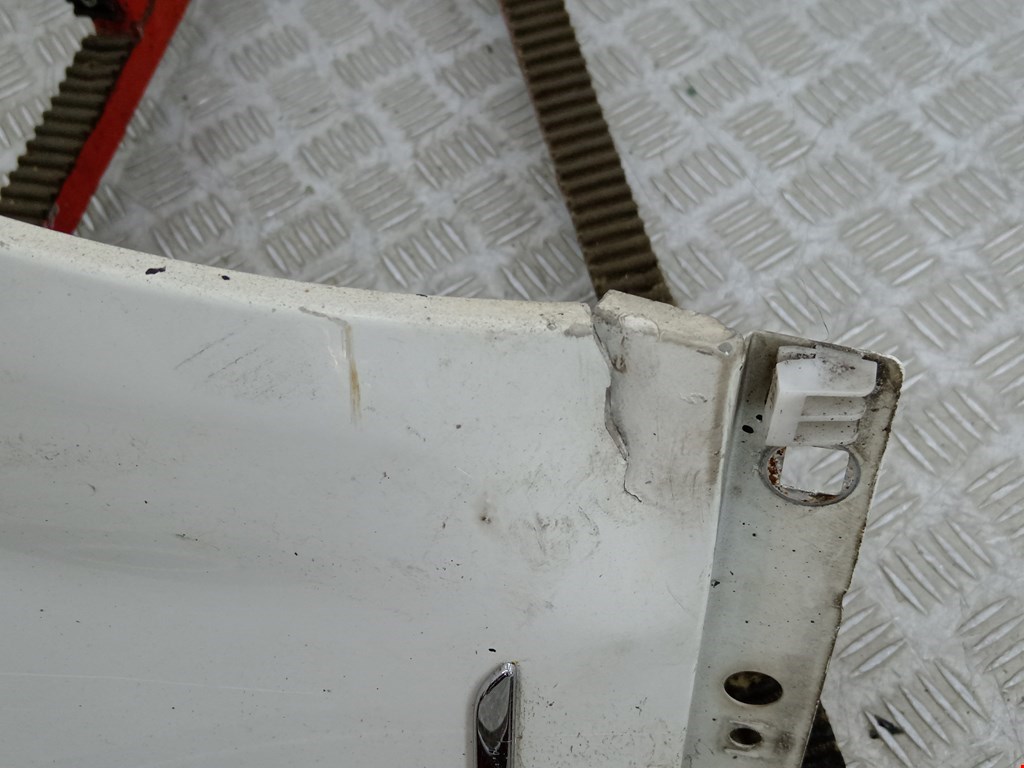 Крыло переднее правое MERCEDES-BENZ C-Class C-klasse W204 2007-2015