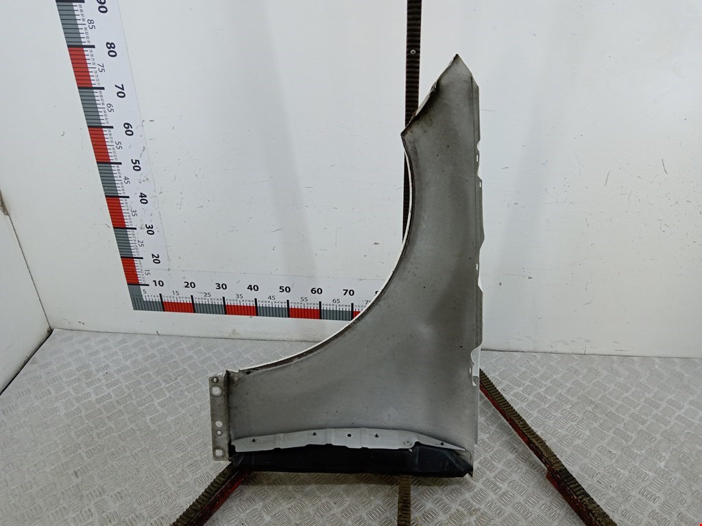 Крыло переднее правое MERCEDES-BENZ C-Class C-klasse W204 2007-2015