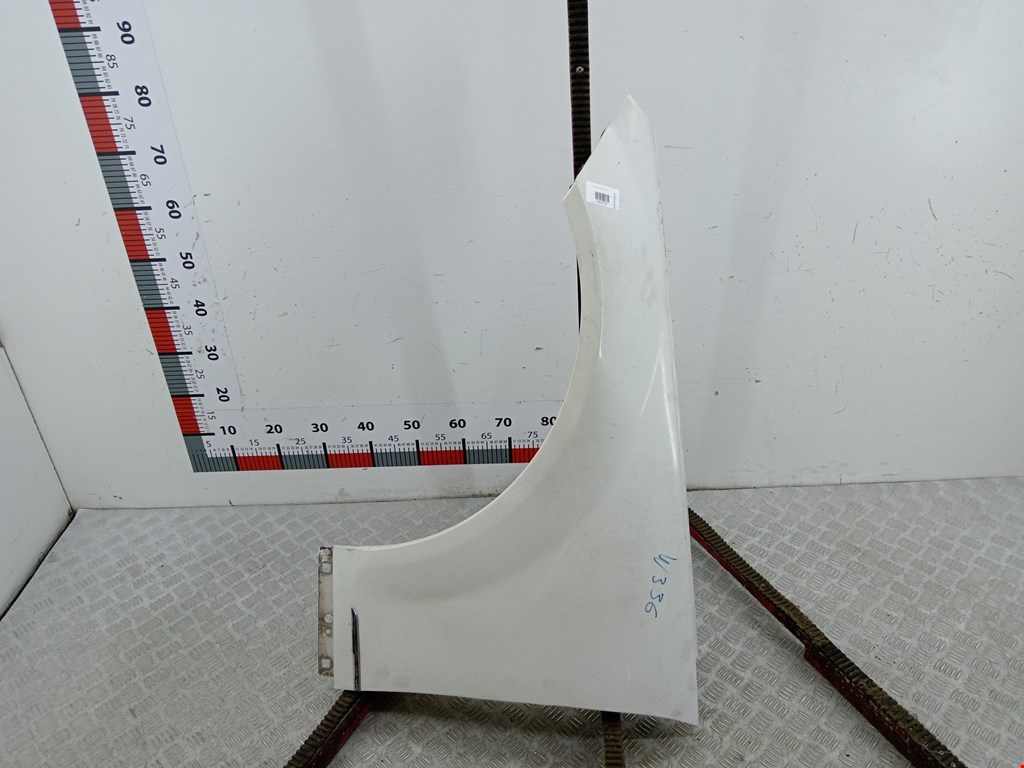 Крыло переднее левое MERCEDES-BENZ C-Class C-klasse W204 2007-2015