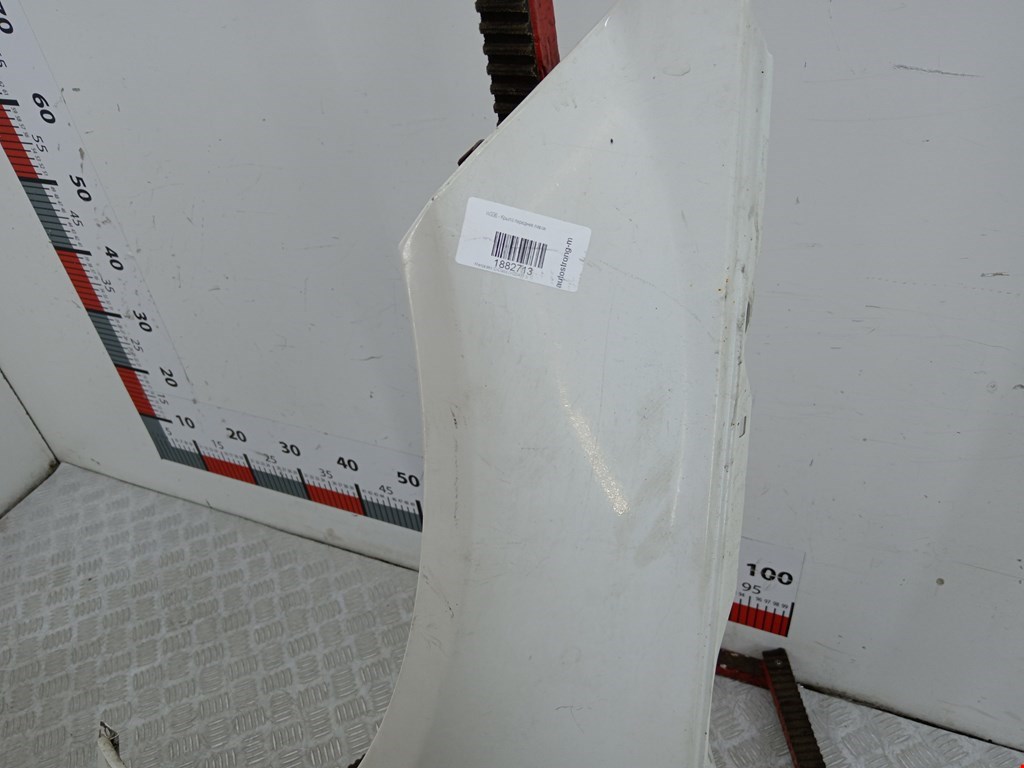 Крыло переднее левое MERCEDES-BENZ C-Class C-klasse W204 2007-2015