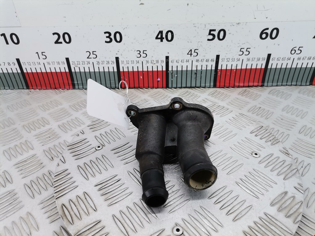 Корпус термостата FORD Focus II 2005-2011