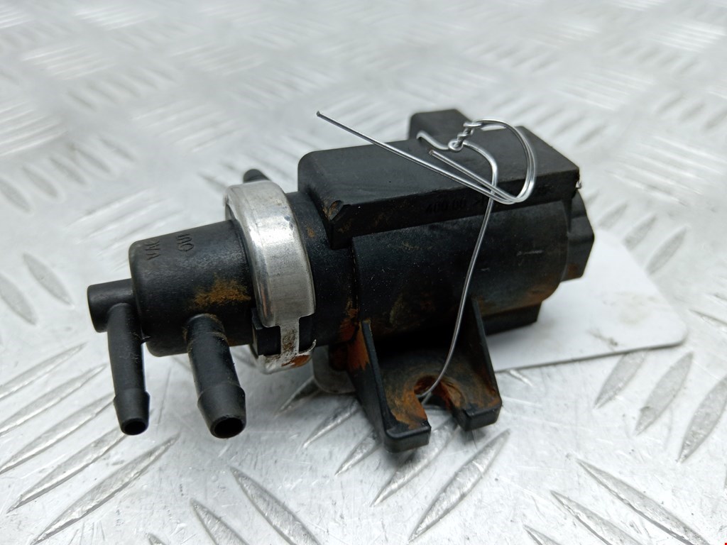 Преобразователь давления (соленоид наддува/EGR) Volkswagen Passat 5 GP (2000-2005)