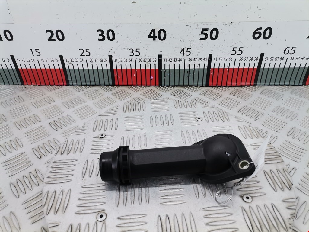 Корпус термостата AUDI A4 B5 1995-2001