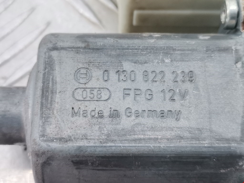 Моторчик (двигатель) стеклоподъемника CITROEN C4 I 2004-2014