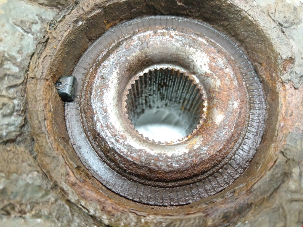 Ступица передняя правая FORD Mondeo IV 2007-2015