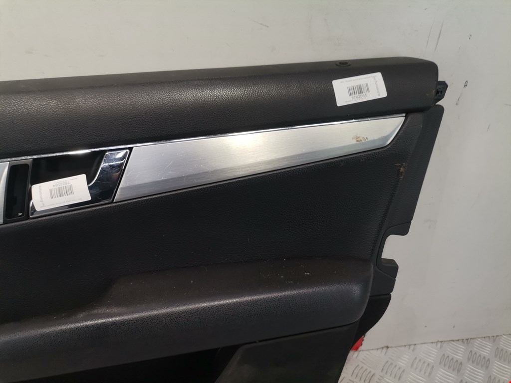 Обшивка двери передняя правая MERCEDES-BENZ C-Class C-klasse W204 2007-2015